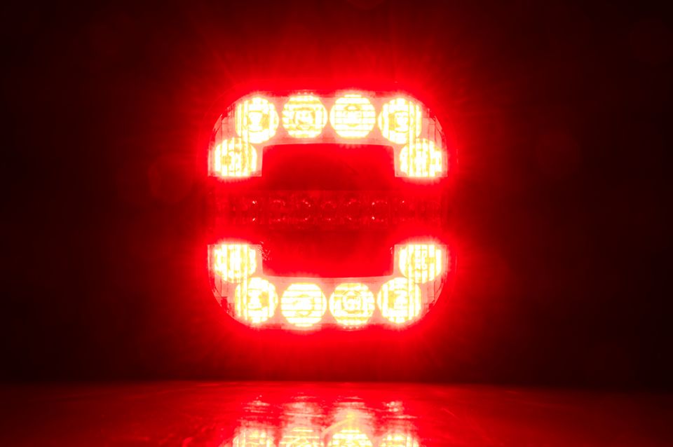 Led Stop Lambası 2 Fonksiyon Sinyalli
