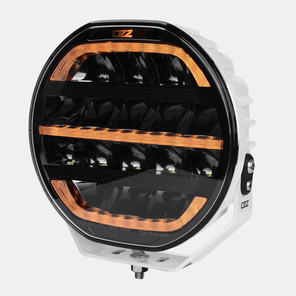 Xr2 P7¨ 7İnc Yuvarlak Beyaz